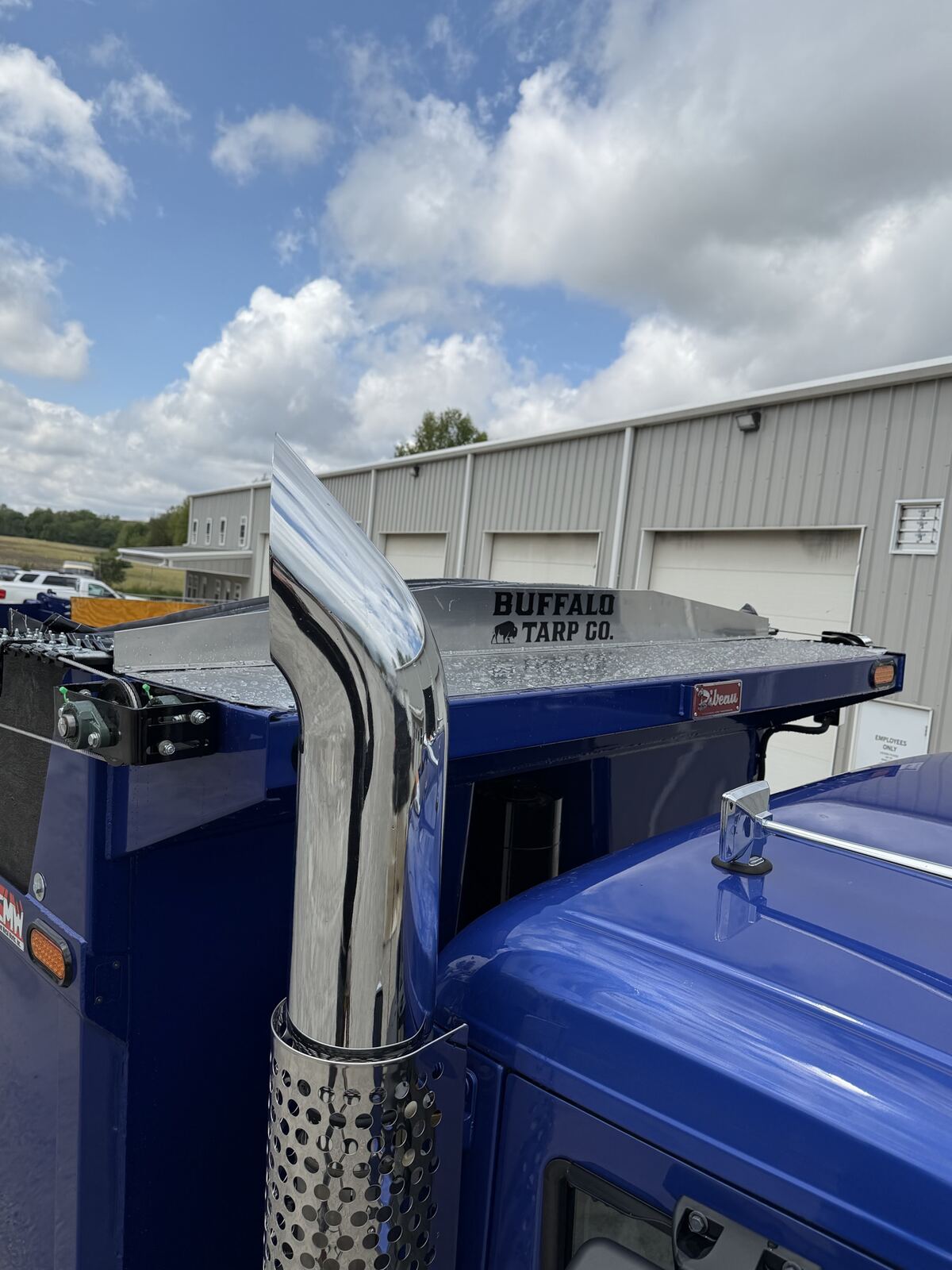 Buffalo Tarp Co. head assembly installed on a truck